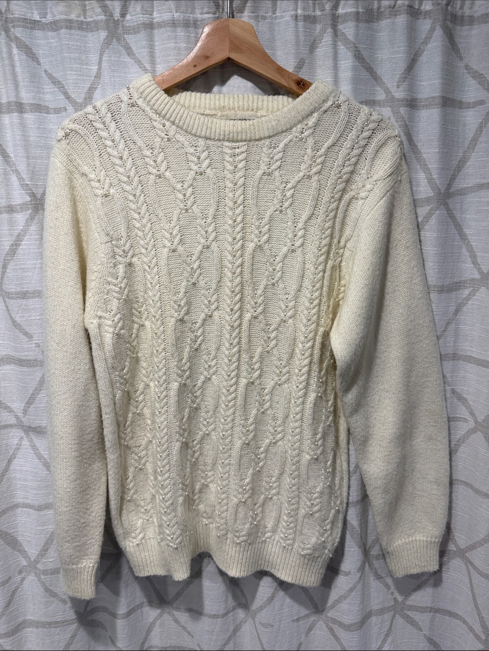 Alfred Dunner Cream Cable-Knit Crewneck Sweater
